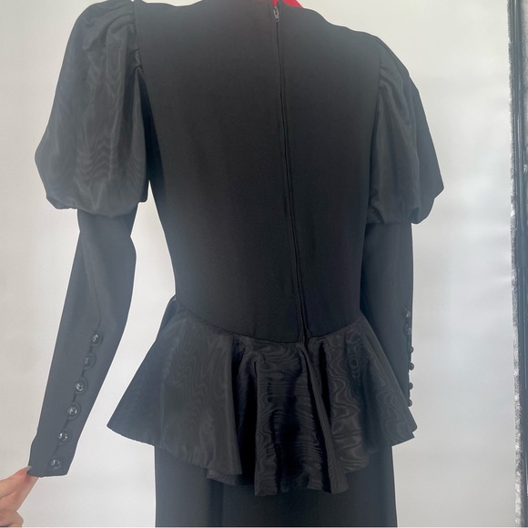 80s Morton Myles Black Peplum Dramatic Shoulder Crepe Midi Dress - Picture 5 of 14